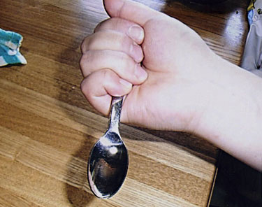 下から持つ 写真3