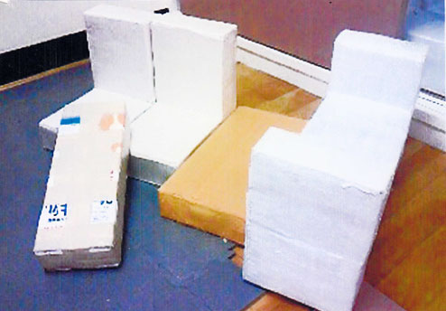 写真　重くて大きい手作り製品です