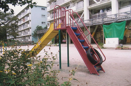 すべり台の写真